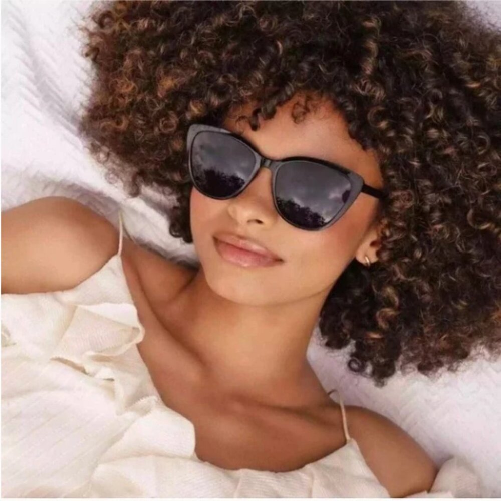 NWT Rachel Zoe Nina Sunglasses black $98 - Picture 6 of 8